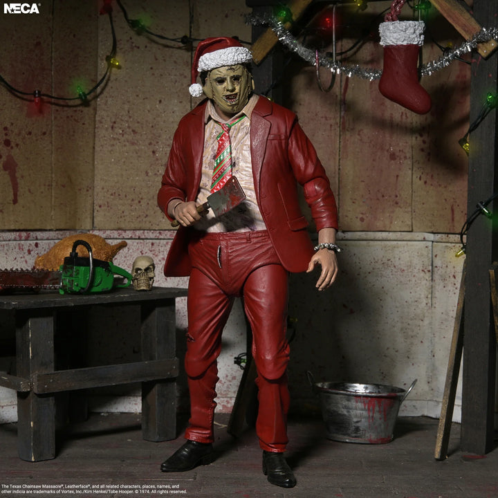 Texas Chainsaw Massacre - Ultimate Santa Leatherface 7" Scale Action Figure