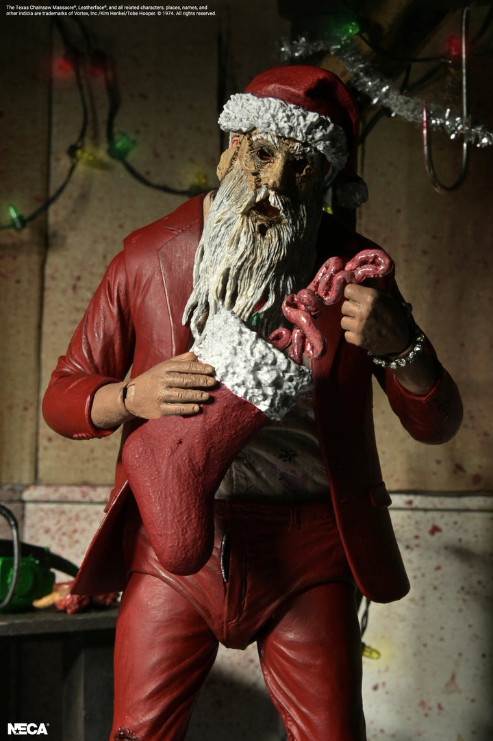 Texas Chainsaw Massacre - Ultimate Santa Leatherface 7" Scale Action Figure