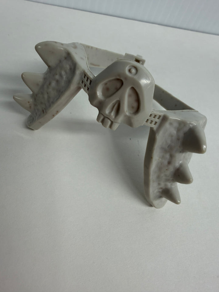 Transformers G1 Pretenders Skullgrim (complete)
