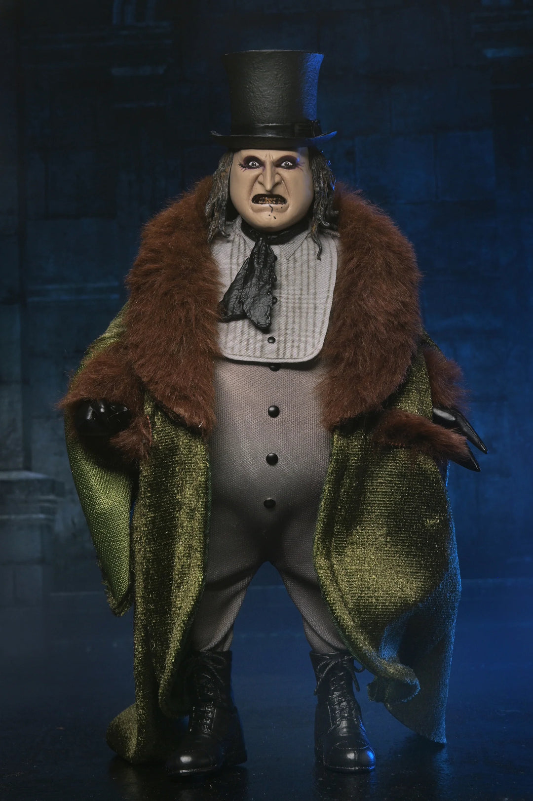 Batman Returns - 8 Inch Scale Clothed  The Penguin Action Figure