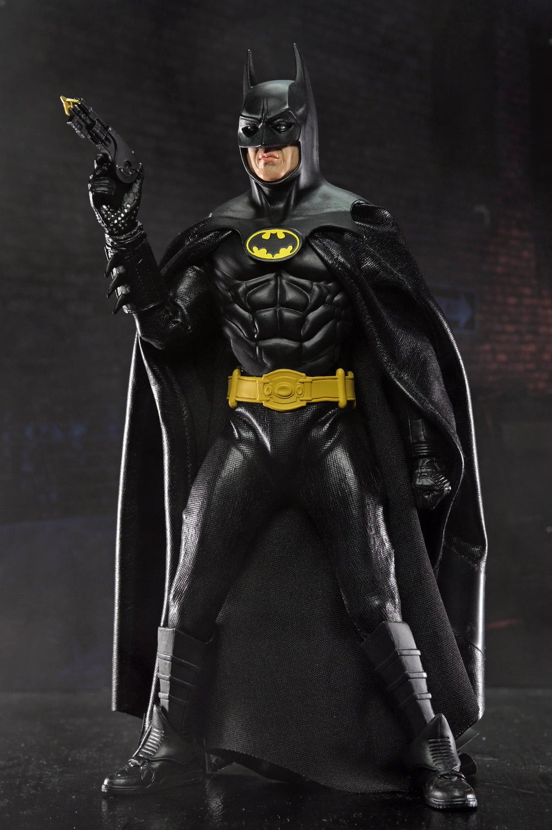 Batman (1989) - 8 Inch Scale Clothed Batman Action Figure