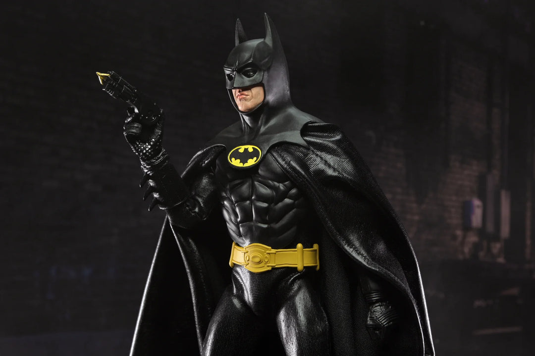 Batman (1989) - 8 Inch Scale Clothed Batman Action Figure