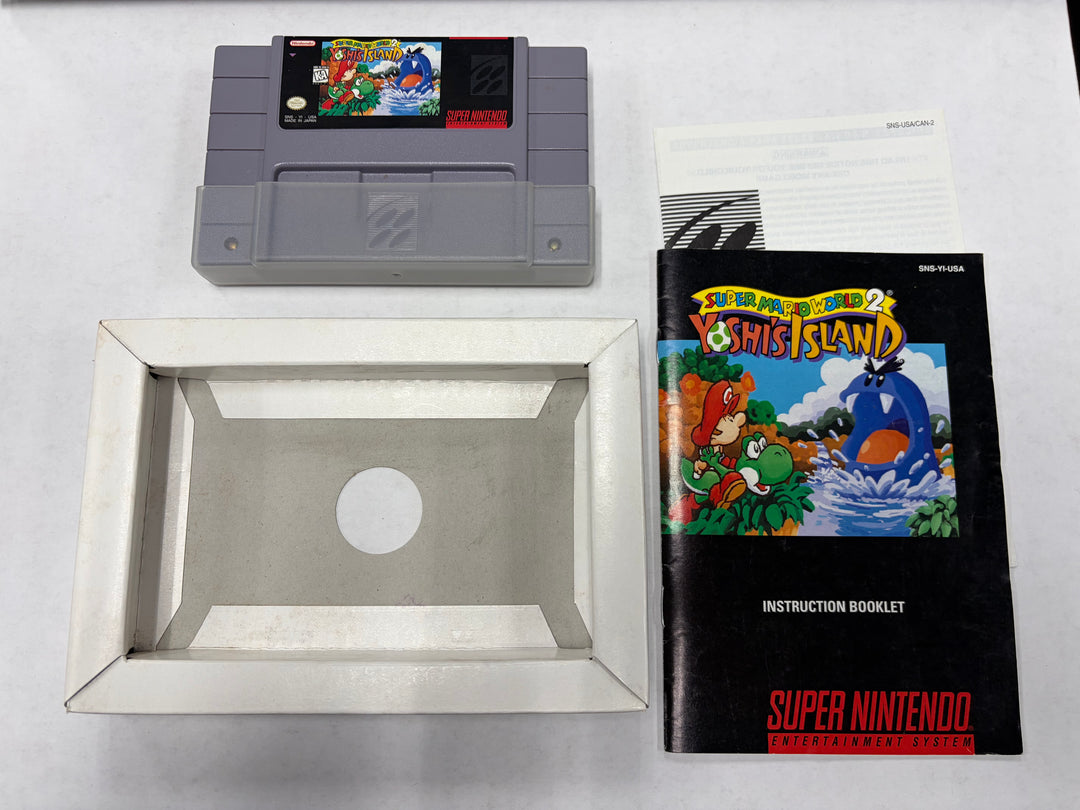 Super Nintendo: Super Mario World 2 Yoshi's Island (Boxed)