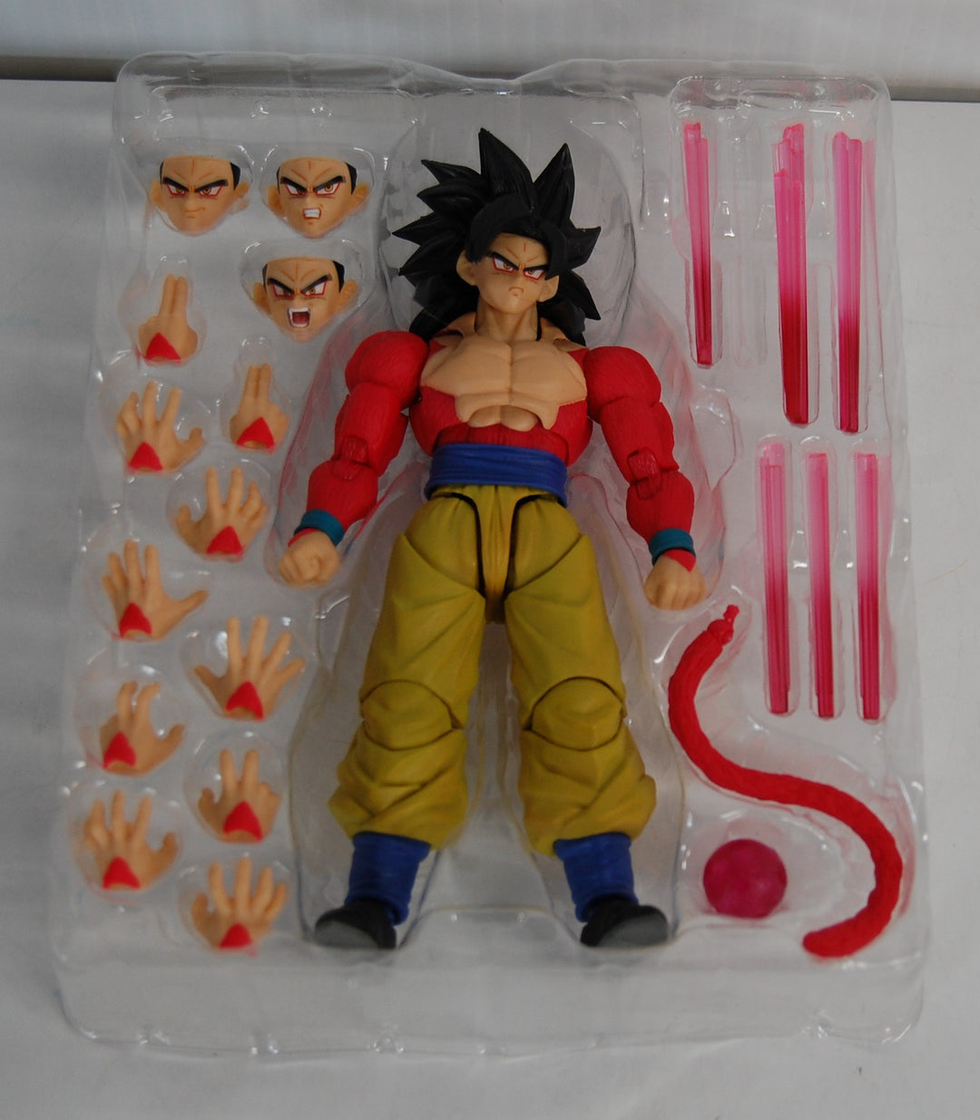 S.H.Figuarts Dragon Ball GT Super Saiyan 4 Son Goku (Open Box)