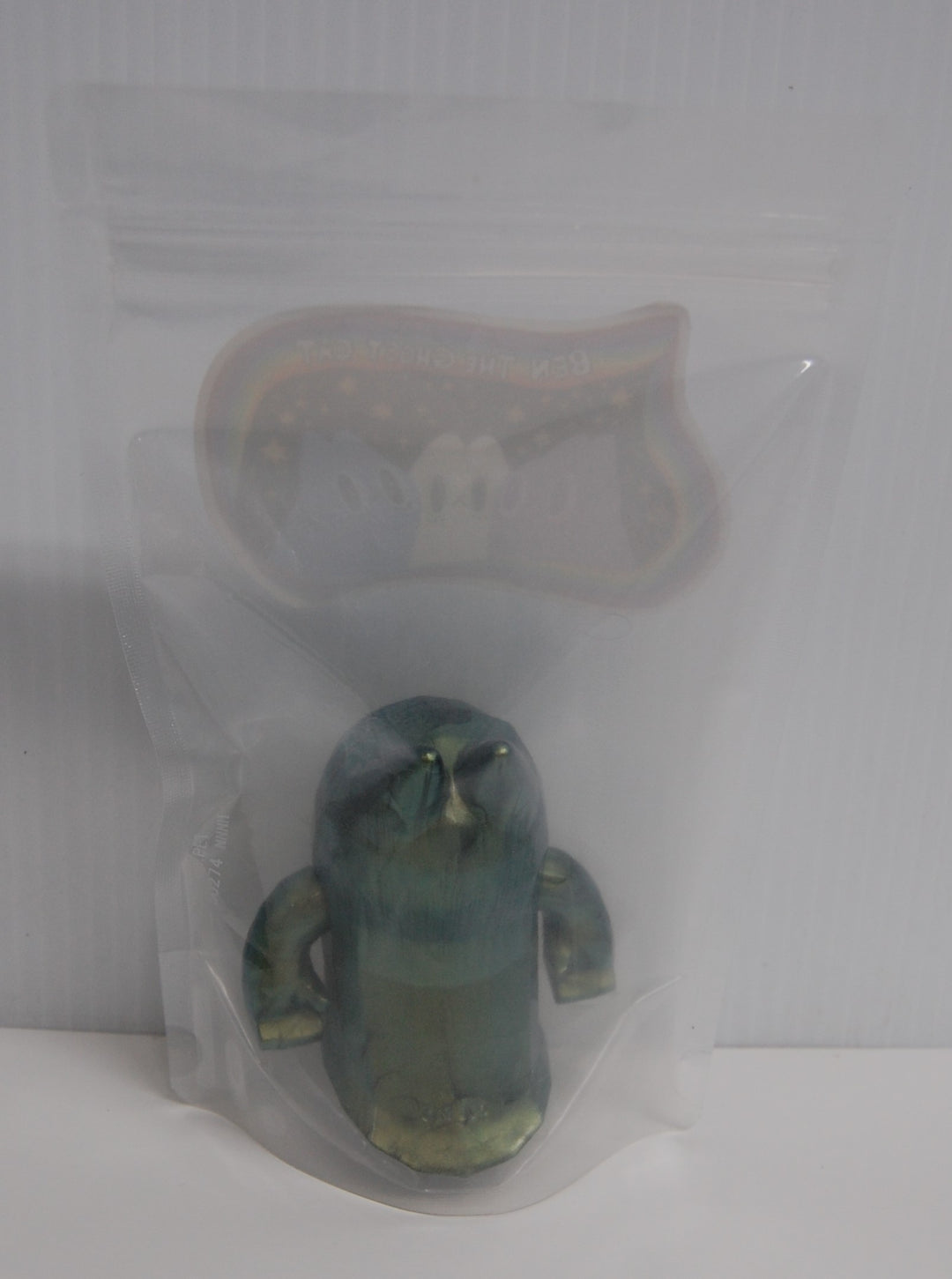 Ben The Ghost Cat - Mao Sofubi Vinyl Figure (Metallic Green)