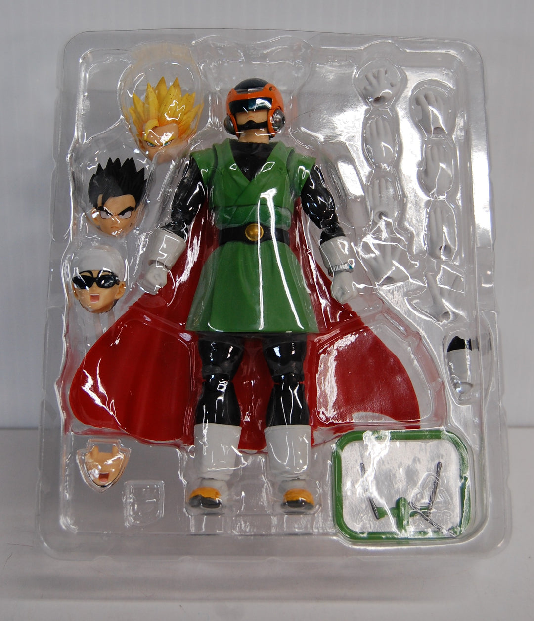 S.H. Figuarts Dragon Ball Z Great Saiyaman