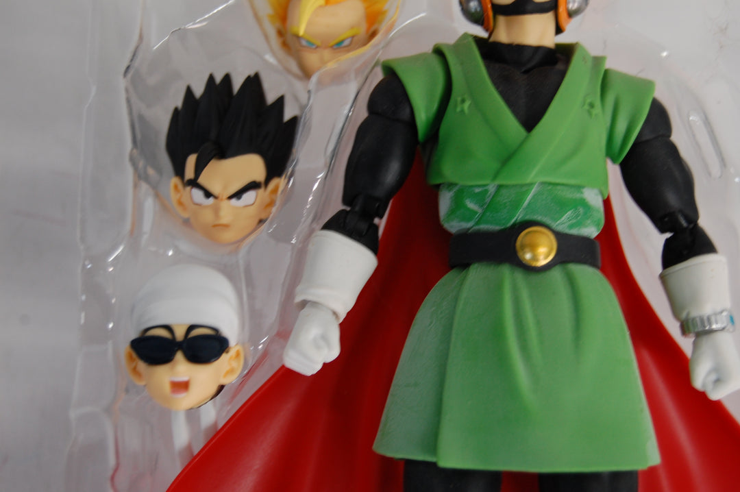 S.H. Figuarts Dragon Ball Z Great Saiyaman