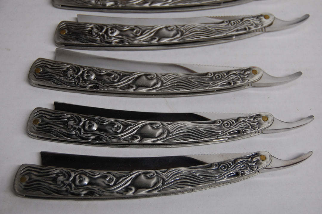 Sweeney Todd The Demon Barber of Fleet Street Razor Box Prop Replica w/ Extras