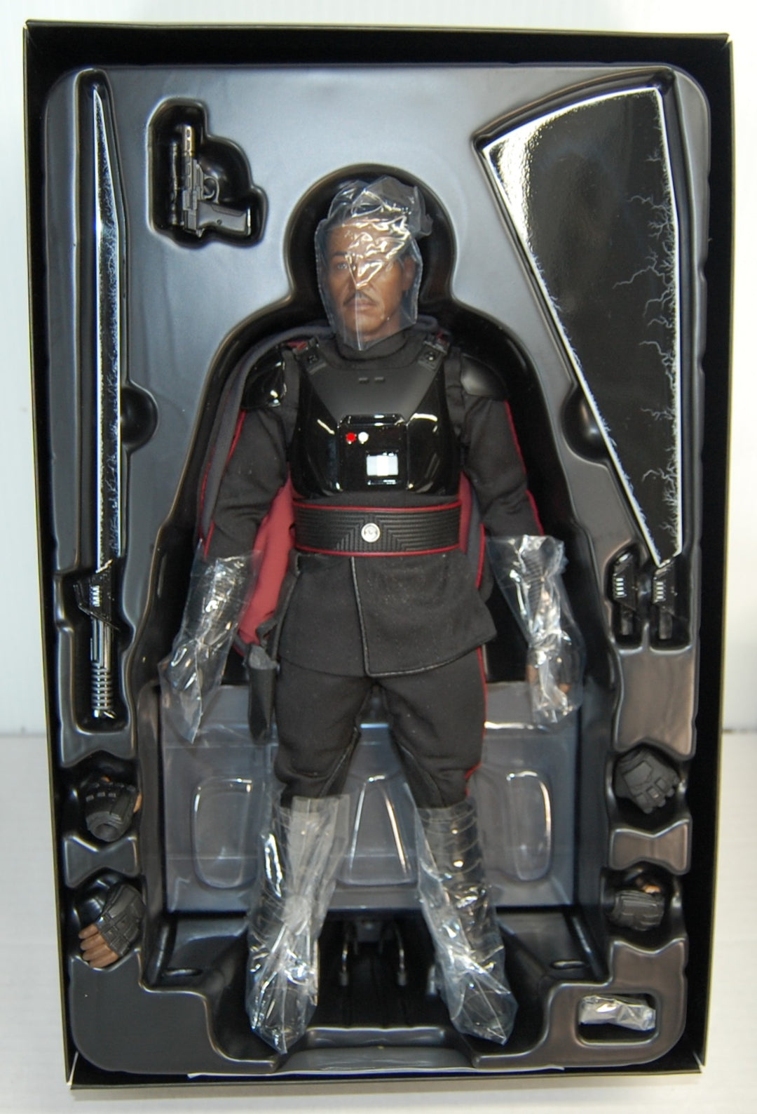 Star Wars TMS029 Moff Gideon 1/6th Scale Collectible Figure