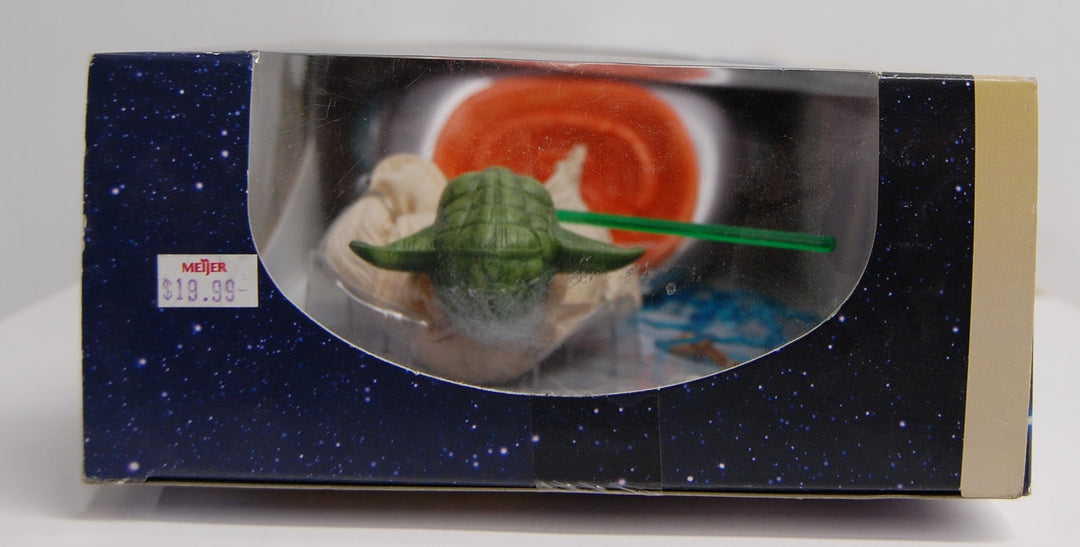 Star Wars Attack of the Clones Ultimate Jedi Master Yoda