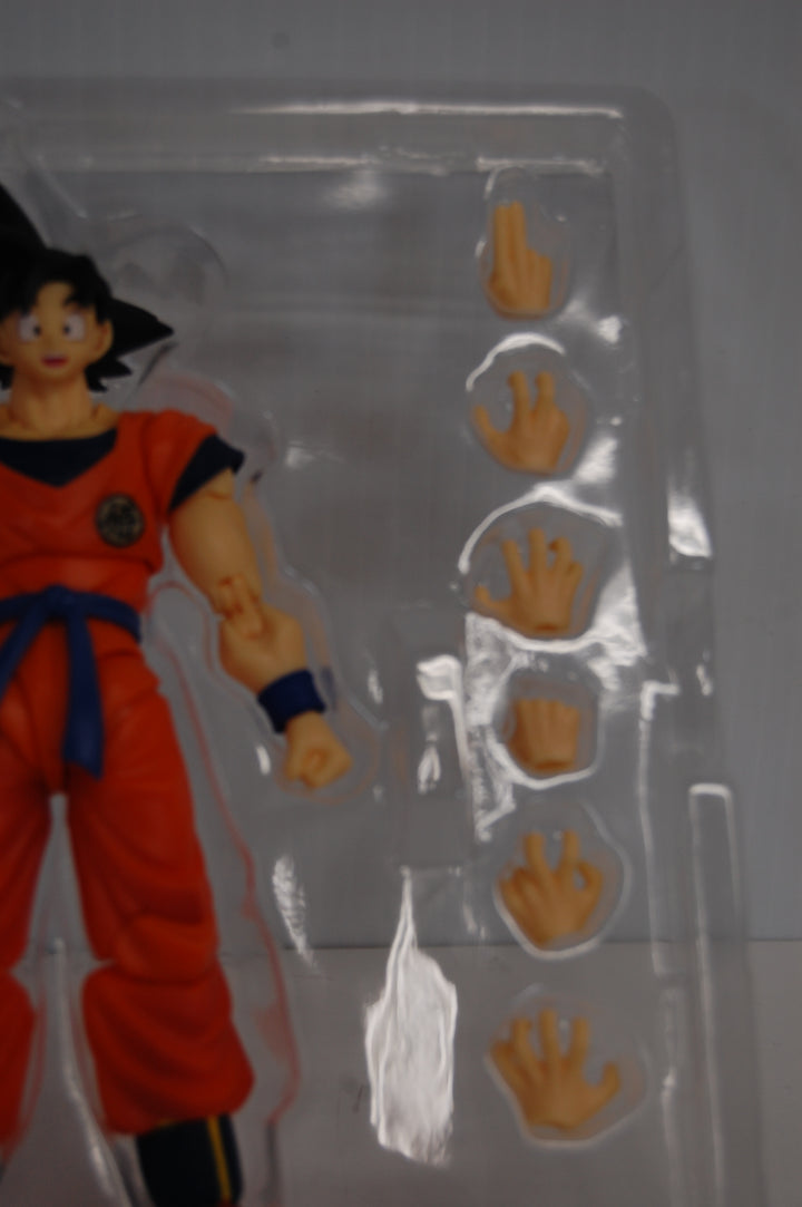 Dragon Ball Z Son Goku Saiyan Raised On Earth Action Figure *Open Box*