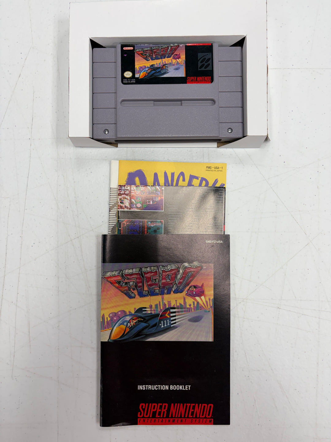 Super Nintendo: F-Zero (Boxed)