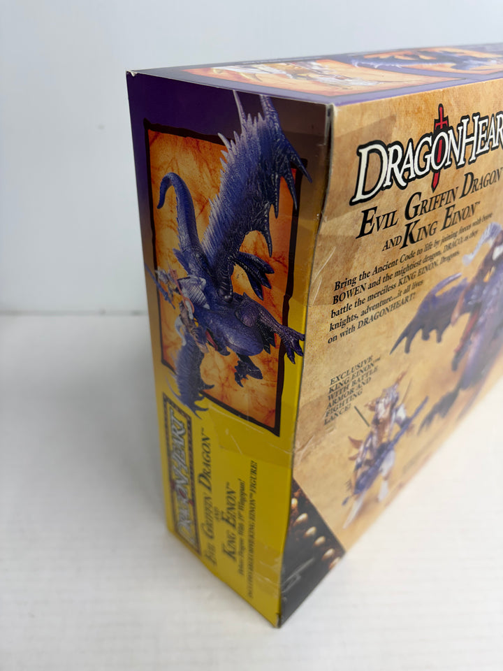 Dragonheart - Evil Griffin Dragon and King Einon MISB
