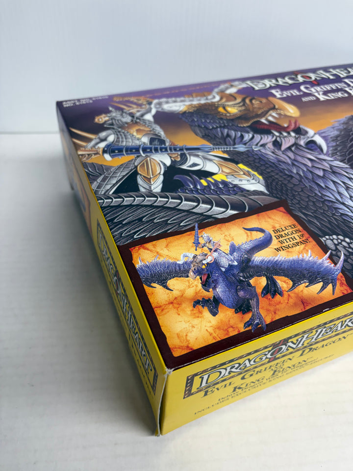 Dragonheart - Evil Griffin Dragon and King Einon MISB