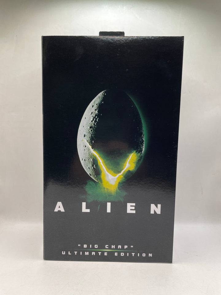 Alien - 7" Scale Action Figure - Ultimate 40th Anniversary Big Chap