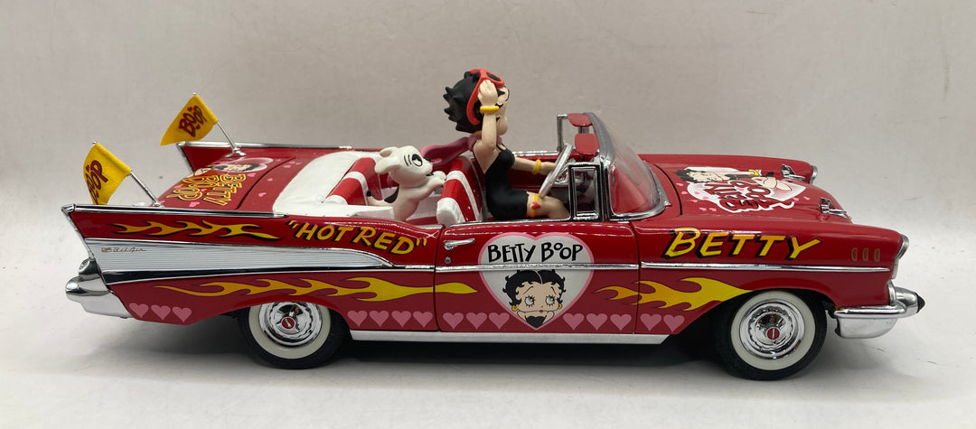 DANBURY MINT BETTY’S '57 CHEVY BEL AIR CONVERTIBLE "BETTY BOOP RED" 1:24 INC