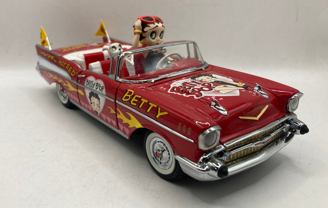 DANBURY MINT BETTY’S '57 CHEVY BEL AIR CONVERTIBLE "BETTY BOOP RED" 1:24 INC