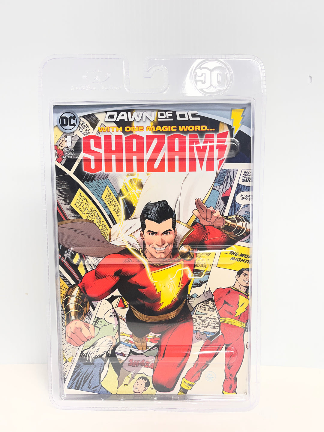 Page Punchers Wave 7  Shazam! Action Figure with Comic Book