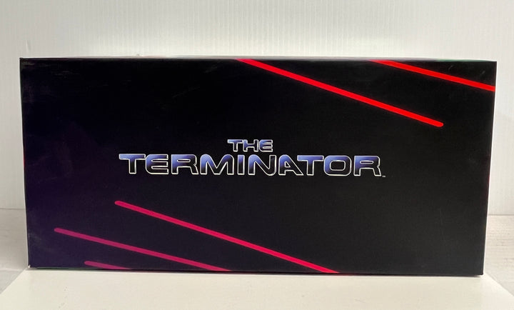 The Terminator(1984) - 1977 Dodge Monaco Metropolitan Police w/ T-800 Endoskeleton *Incomplete*