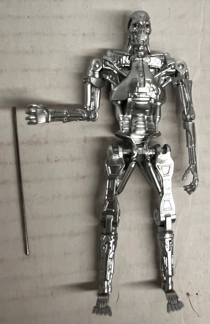 The Terminator(1984) - 1977 Dodge Monaco Metropolitan Police w/ T-800 Endoskeleton *Incomplete*