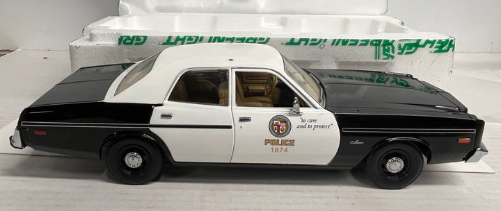 The Terminator(1984) - 1977 Dodge Monaco Metropolitan Police w/ T-800 Endoskeleton *Incomplete*