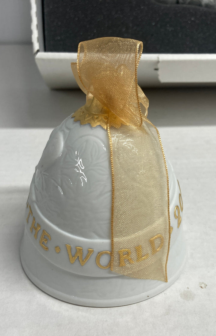 Steiff Lladro Angel Teddy Bear & Bell Ornament 676833 #304 of 2007