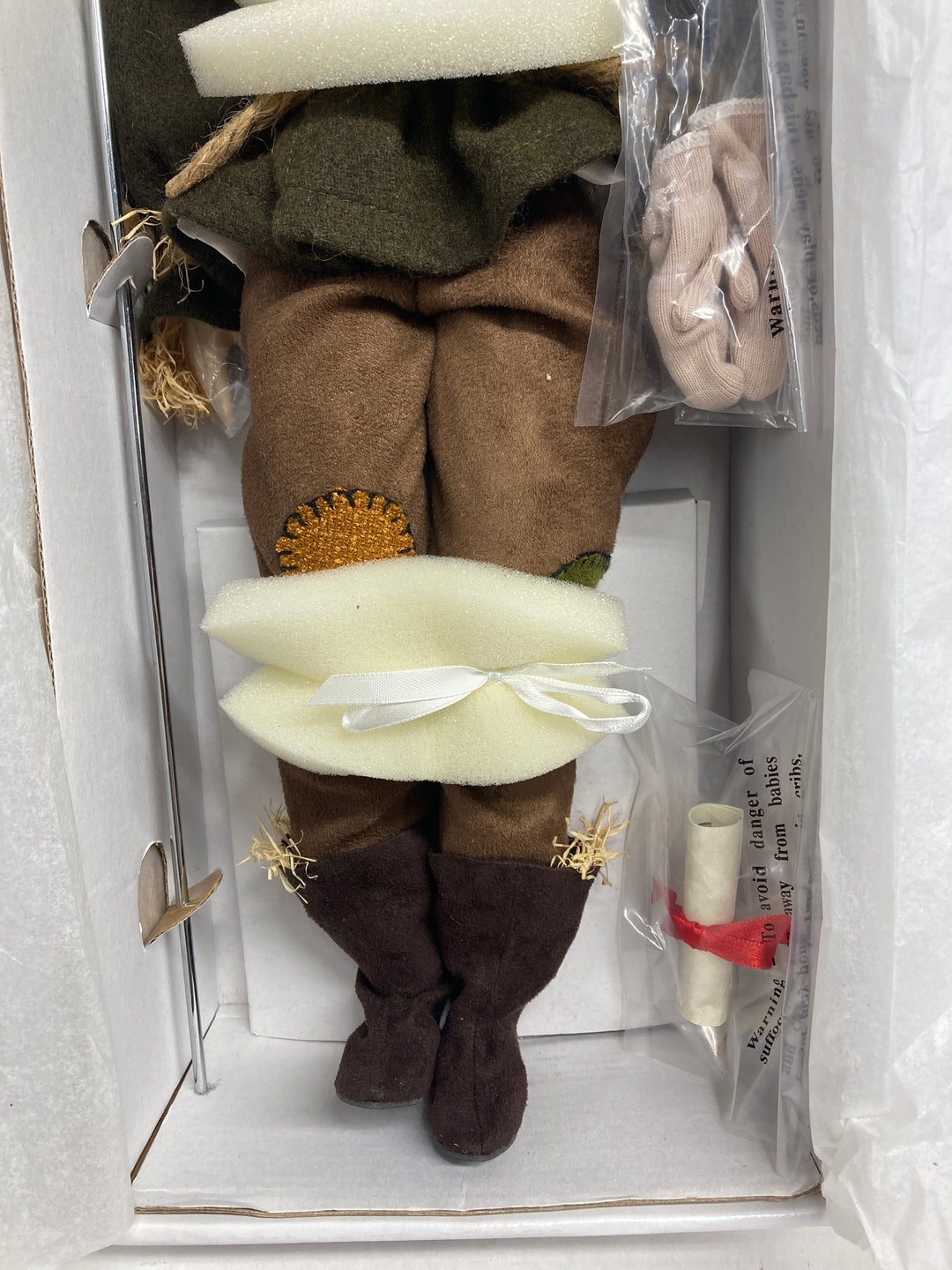 Robert Tonner Scarecrow Doll - Wizard of Oz Collection