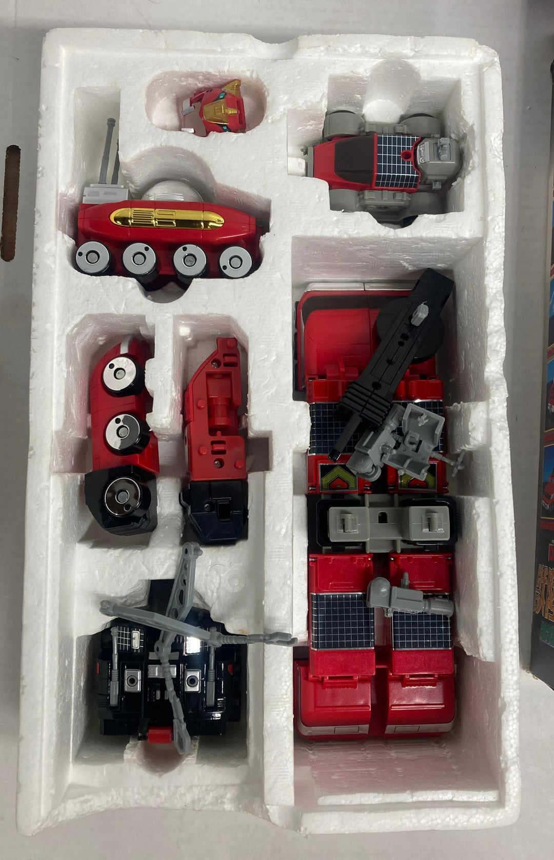 Bandai DX Chogokin GigaRhinos Megazord Gingaman Power Rangers Toy