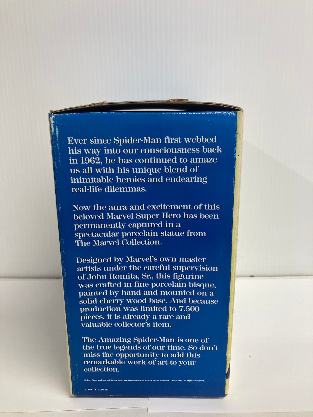 Spider-Man Figurine The Marvel Collection Designed By John Romita LE