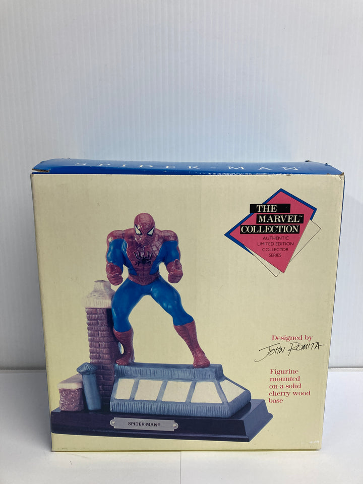 Spider-Man Figurine The Marvel Collection Designed By John Romita LE