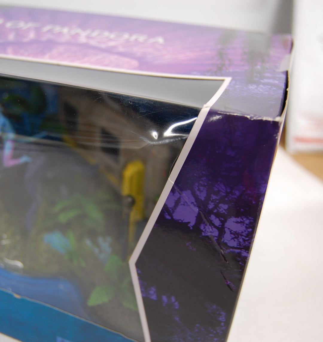 2022 McFarlane Toys  Avatar Shack Site Battle Sealed