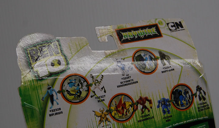 Ben 10 Heatblast (Haywire) 4" Figure 2012 Bandai