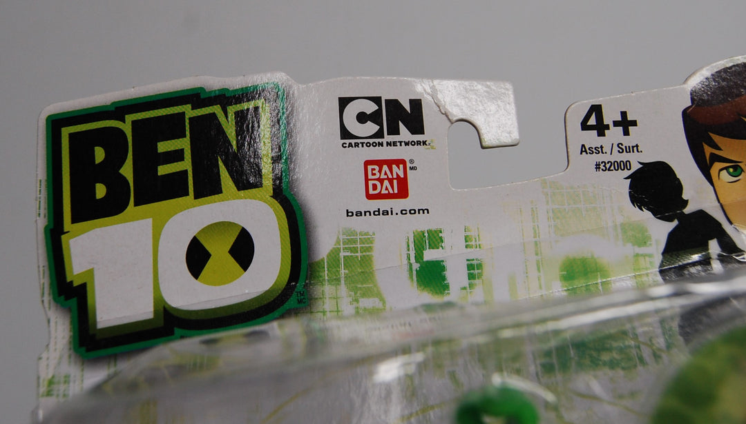 Ben 10 Heatblast (Haywire) 4" Figure 2012 Bandai