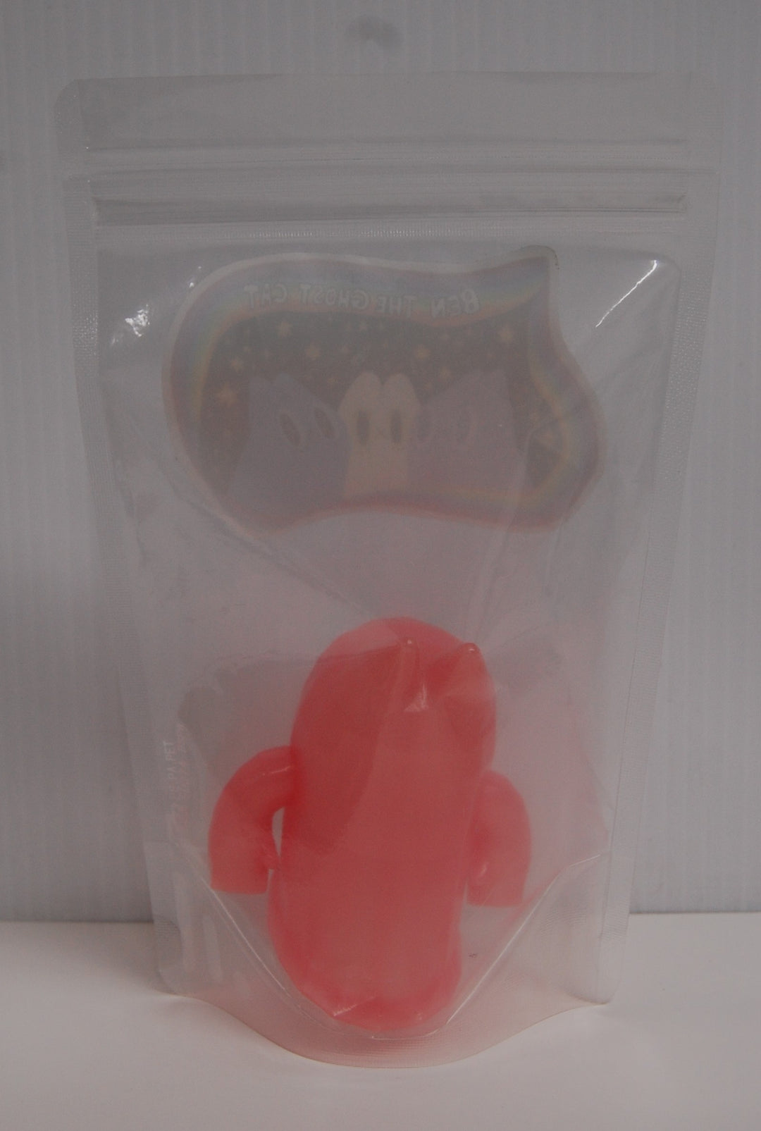 Ben The Ghost Cat - Mao Sofubi Vinyl Figure (Pink w/ Green & Blue Eyes)