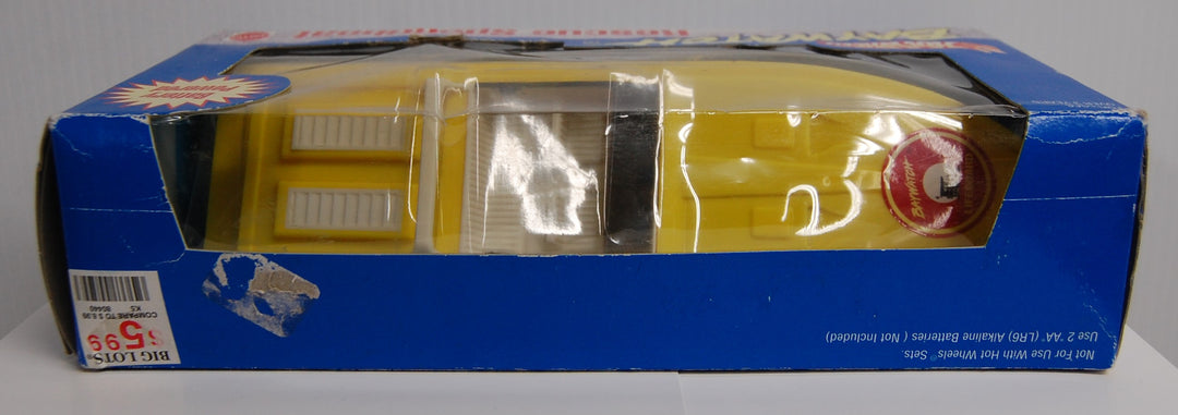 Hot Wheels Baywatch (Battery Powered) Rescue Speedboat #65628 Mattel 1995