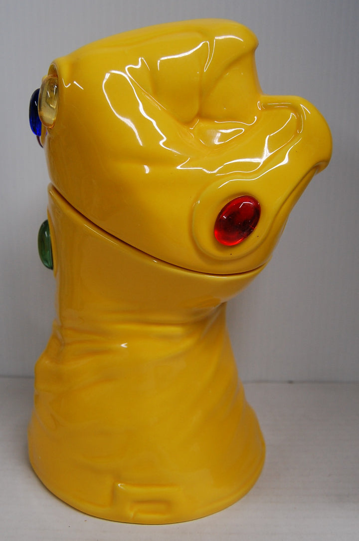 Marvel Infinity Gauntlet Cookie Jar - Yellow 2016 PX Previews USED