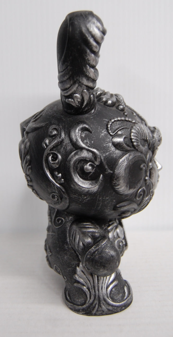 Kidrobot JRYU - ITS A FAD (Black/Silver) Dunny 8" Figure - Complete w/ Key