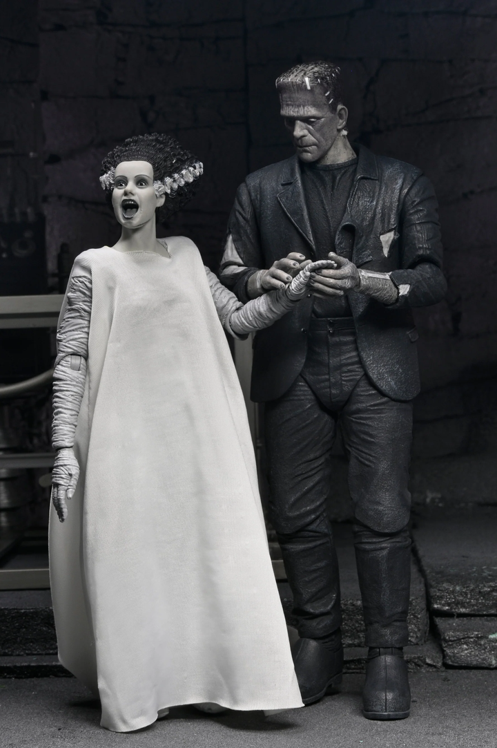 Universal Monsters - The Bride of Frankenstein 90th Anniversary The Monster and His Mate 7" Scale Action Figure 2-Pack (Black & White)