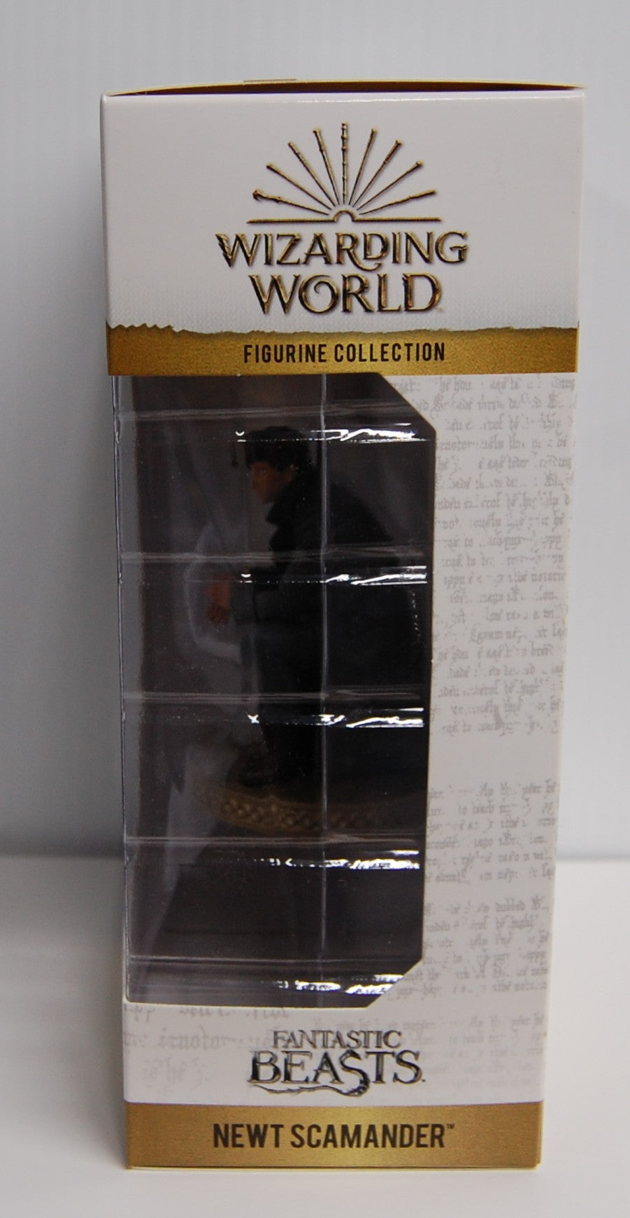 Eaglemoss Wizarding World Fantastic Beasts - Newt Scamander Figurine 2020