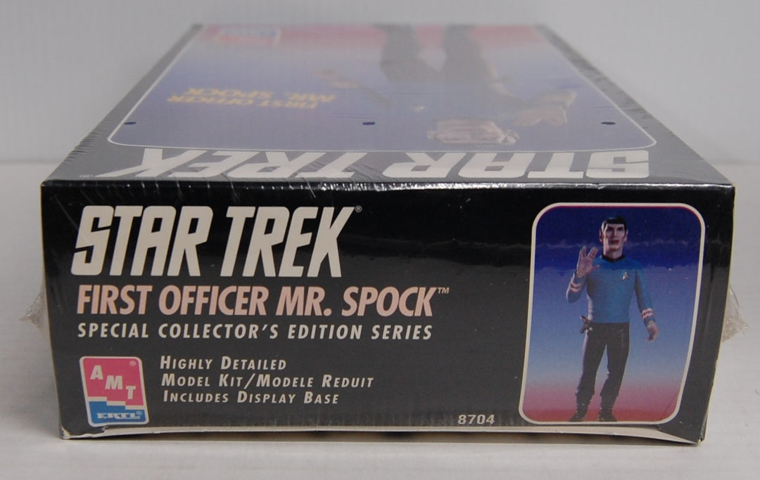 AMT 1995 Star Trek - First Officer Mr. Spock 12" Detailed Vinyl Model Kit #8704