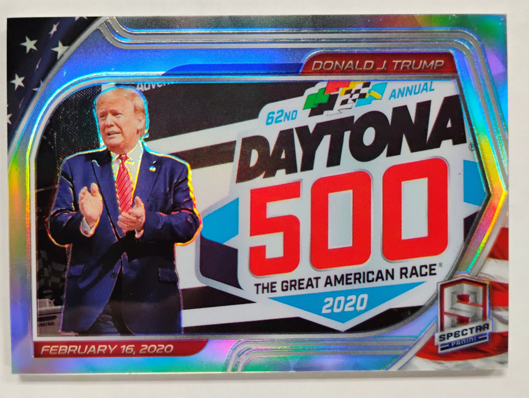 2020 Panini Chronicles Spectra Racing Donald Trump #45 Daytona 500 Prizm