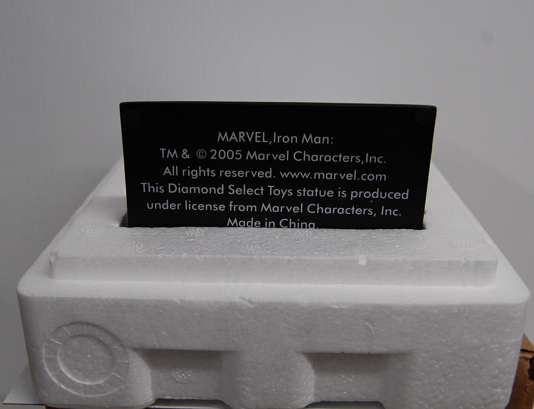 Marvel The Invincible Iron Man Maquette Statue #278/2000 Diamond Select 2005
