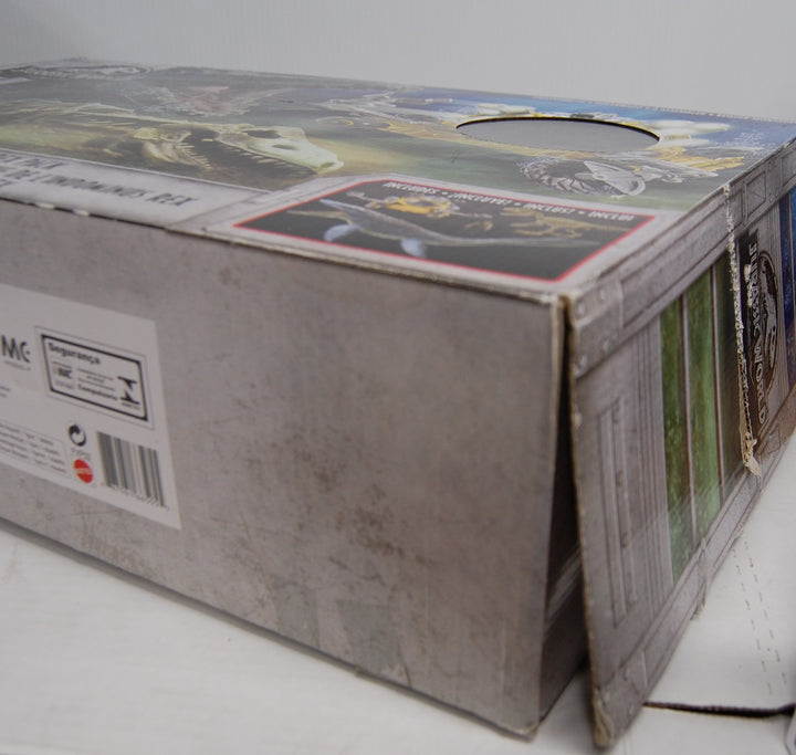 Jurassic World- Quest for Indominus Rex Pack NRFB