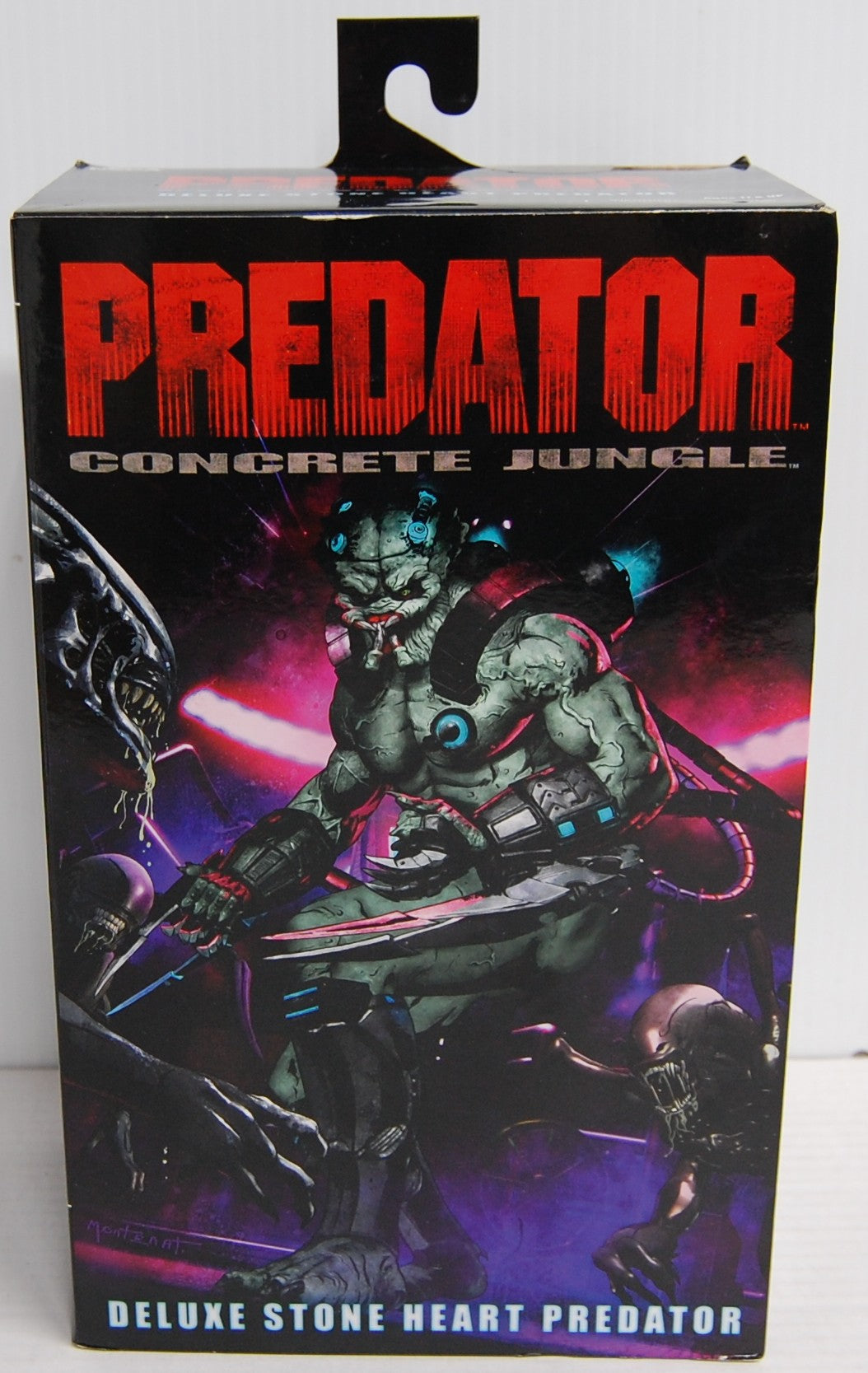 Predator Concrete Jungle Deluxe Stone Heart Predator (Open Box)