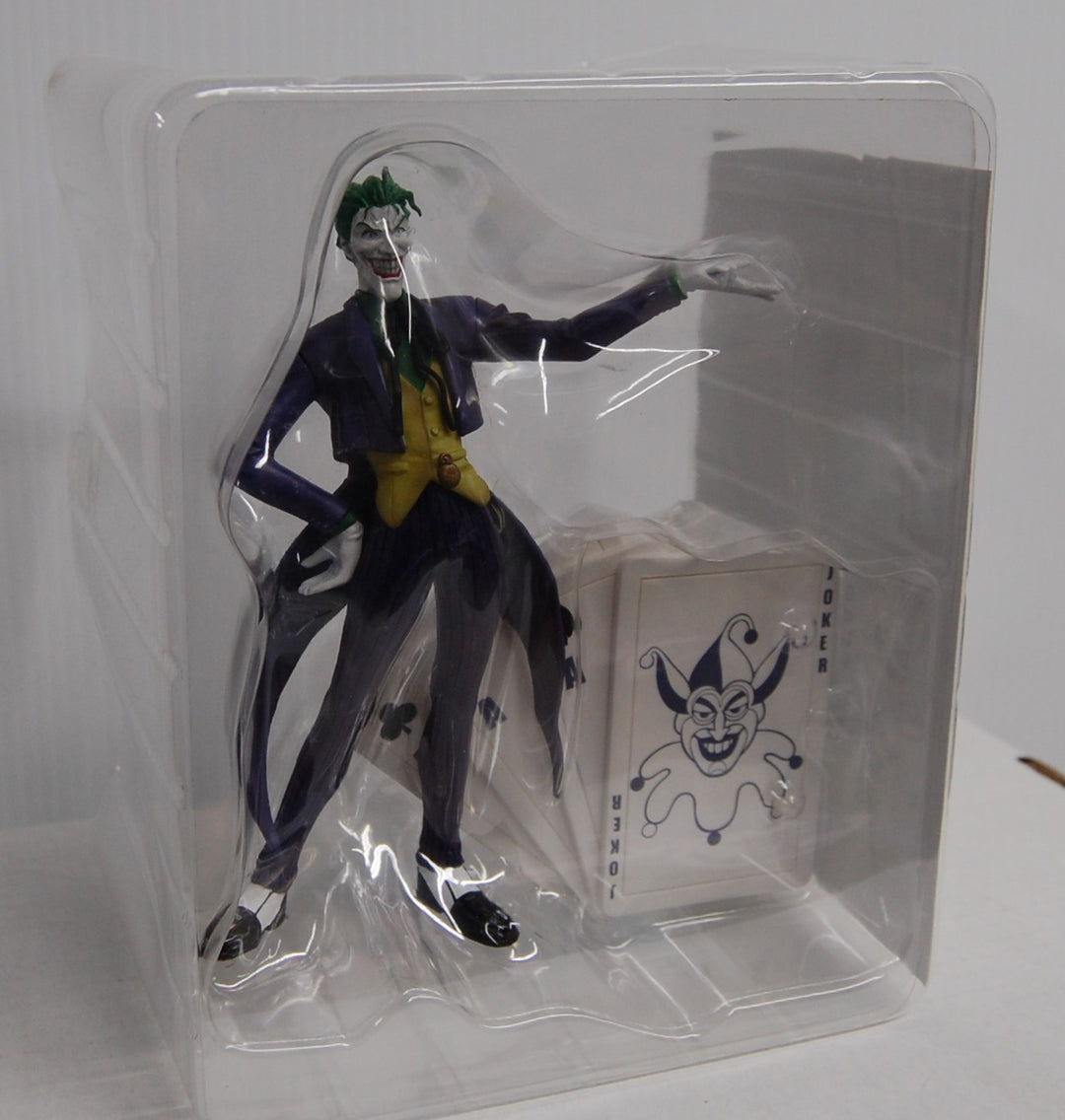 Yamato DC Batman by Kia Asamiya Wave 1 Joker 6.5" Collectible Figure *Open Box Wear