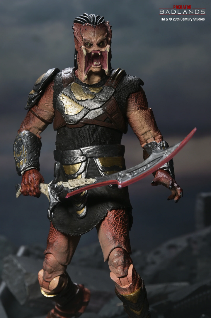 Predator: Badlands - Ultimate Dek (Training Armor) 7" Scale Action Figure