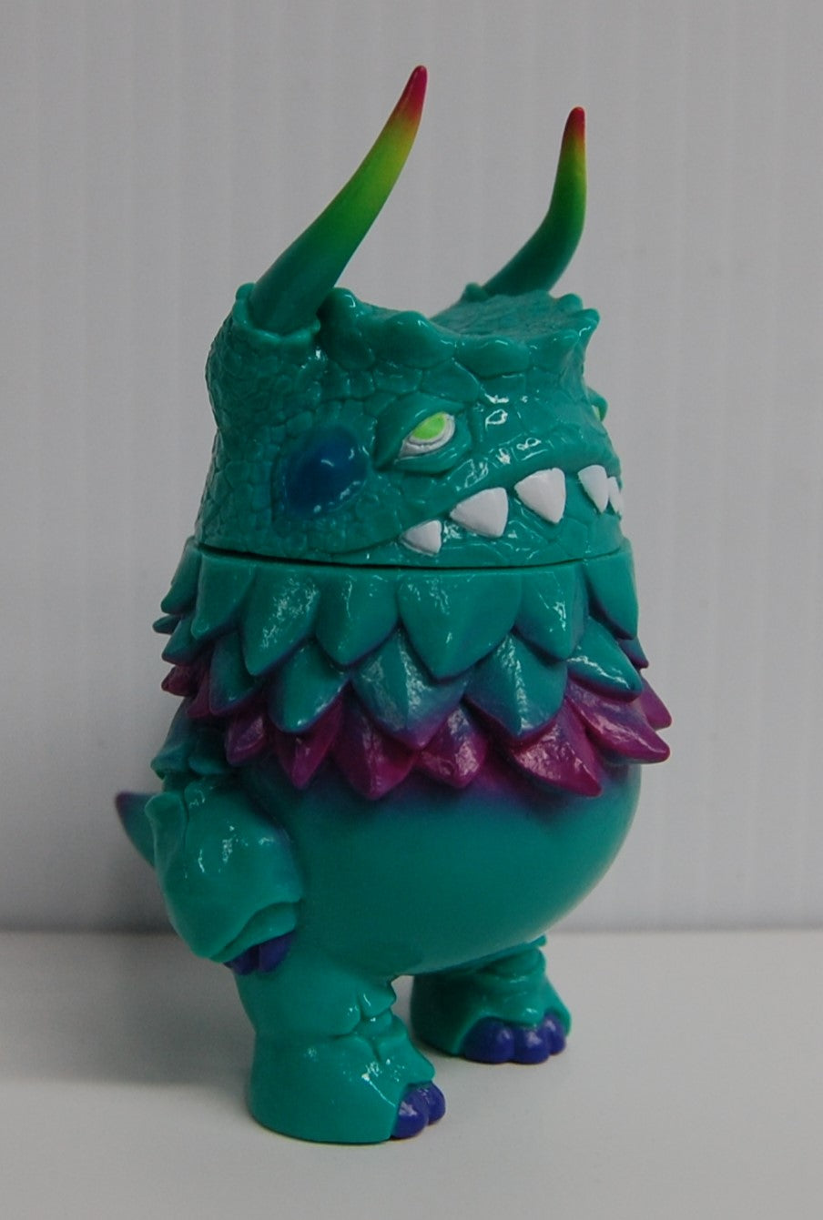 Medicom Toy VAG Vinyl Artist Gacha Sofubi Pogola Dan