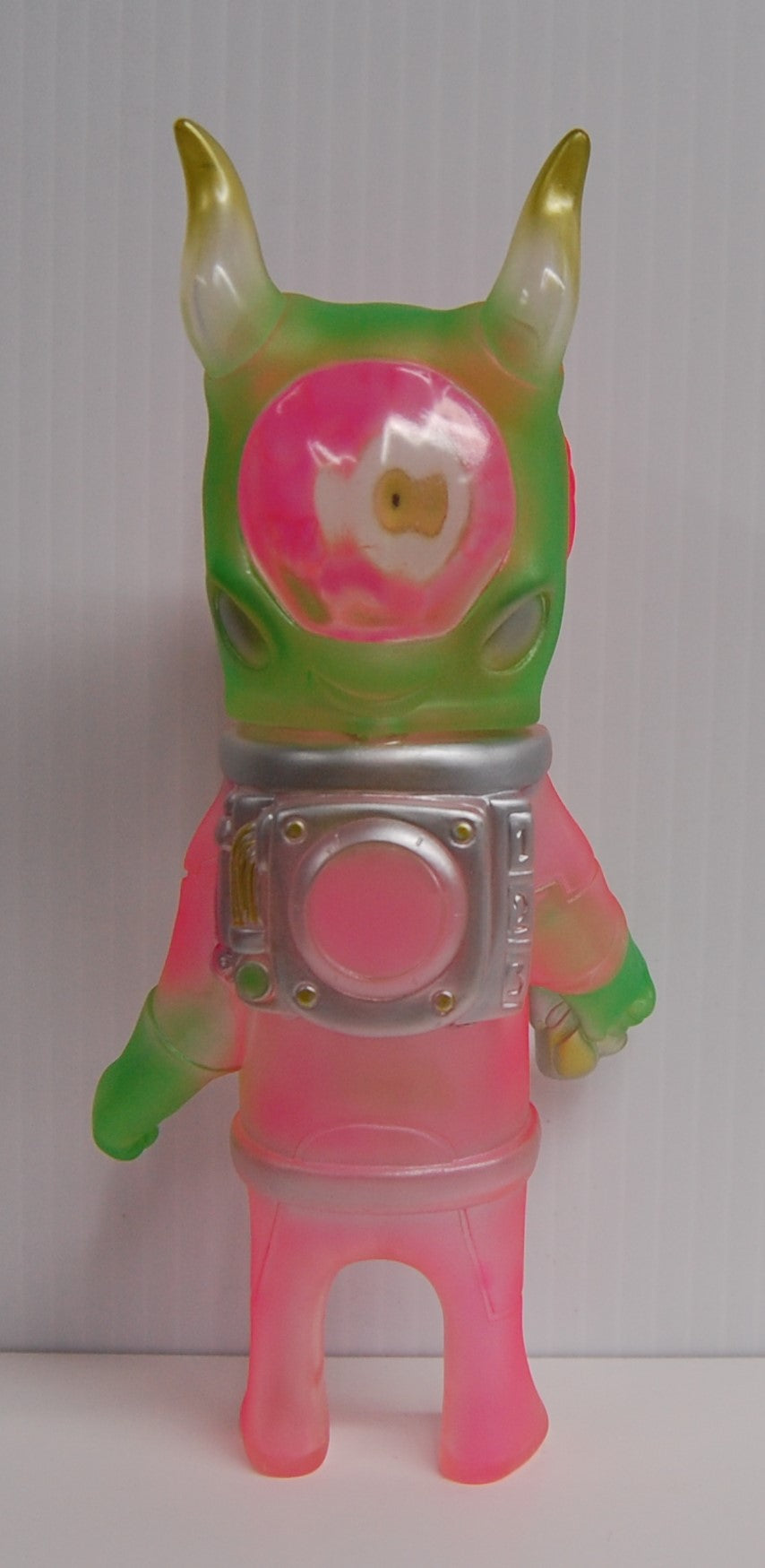 Uky Daydreamer ULTIOTL Sofubi (Psychedelic) Japan Kaiju Robot Alien