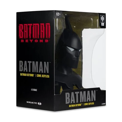 DC Direct Prop Replica Wave 6 Batman Batman Beyond 1:3 Scale Cowl