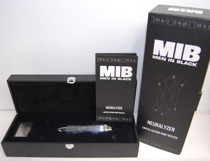 Factory Entertainment 2023 Men In Black MIB Neuralyzer Limited Edition Prop Replica 1:1